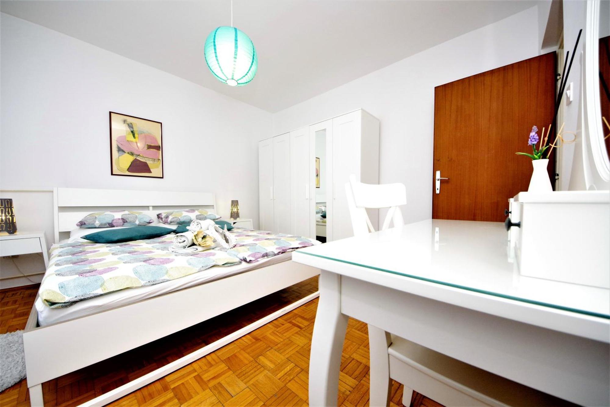 Apartment Ema Old Town